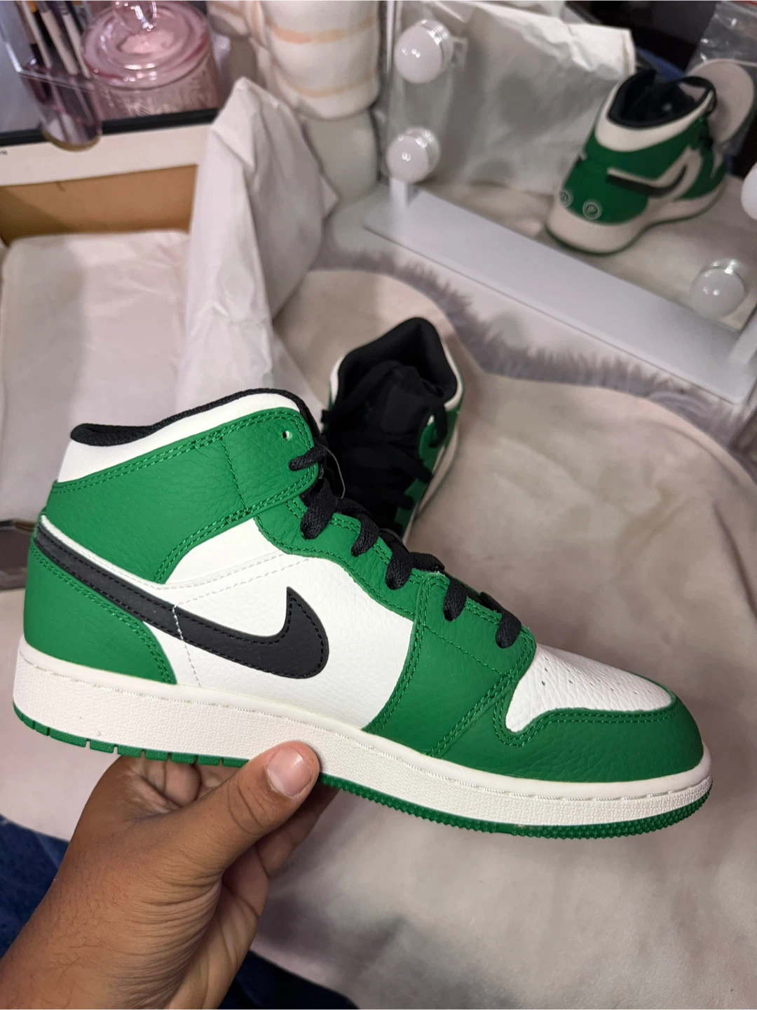 Nike Air Jordan 1 Mid Lucky Green - photo 4
