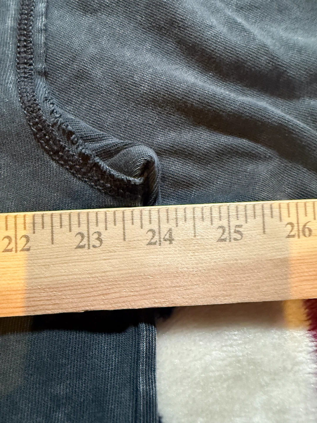 Nike Distressed Tee - photo 5