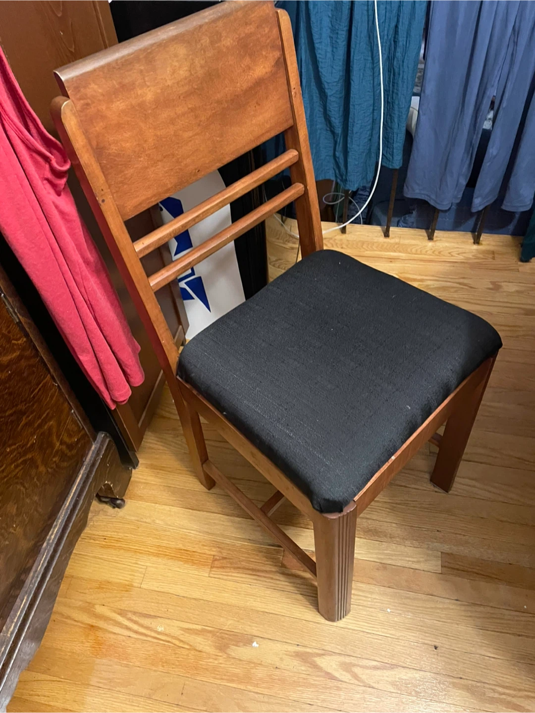Set of 4 mid-century modern dining chairs - photo 3