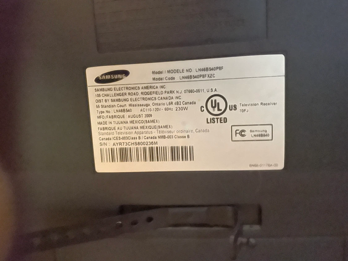 Samsung LCD TV with Roku Express - photo 3