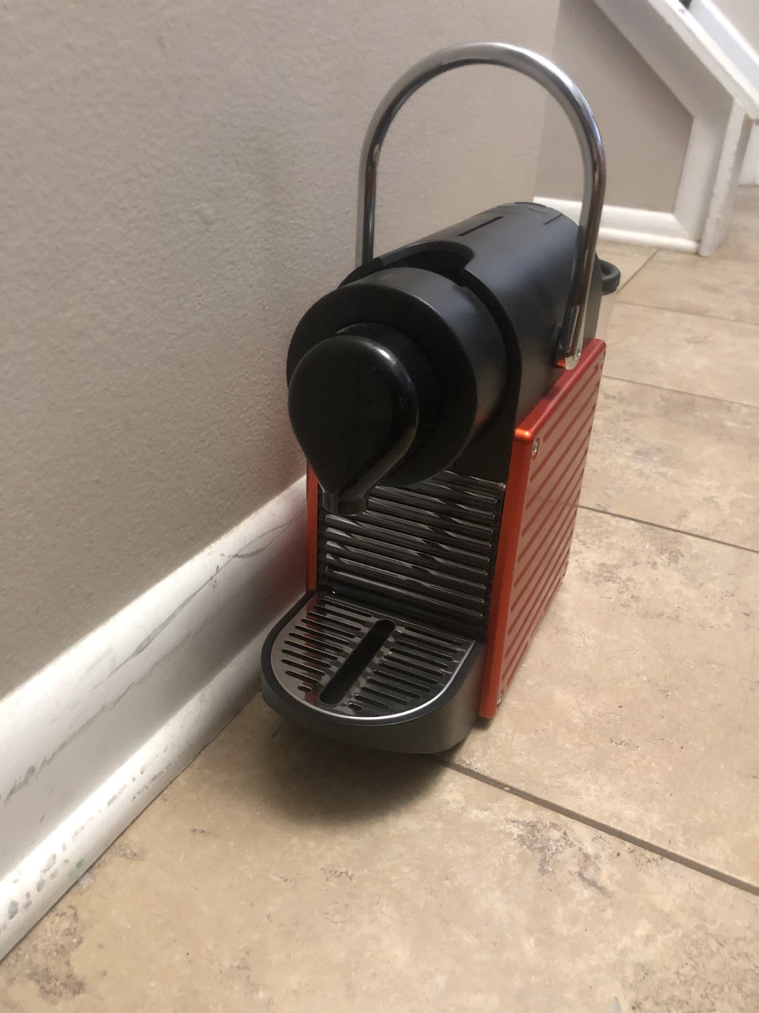 Nespresso Pixie Espresso Machine - photo 2