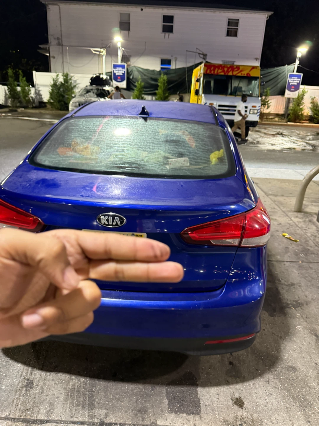 Blue Kia Sedan - photo 2