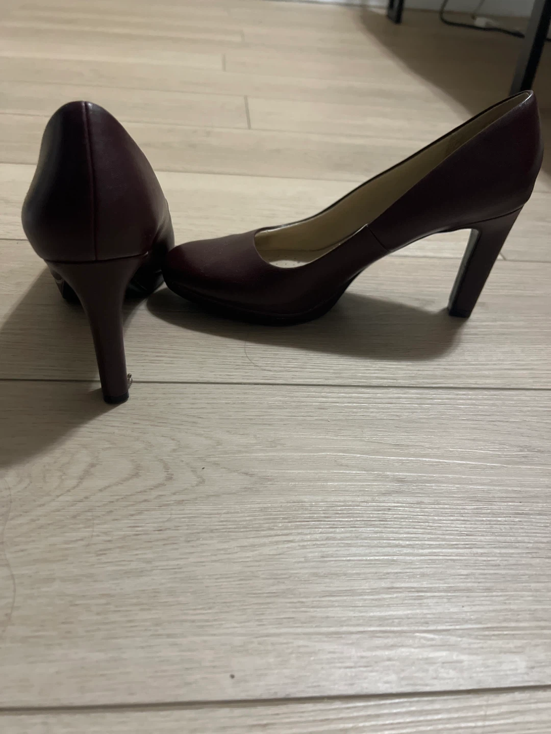 LifeStride Burgundy Heels - photo 3
