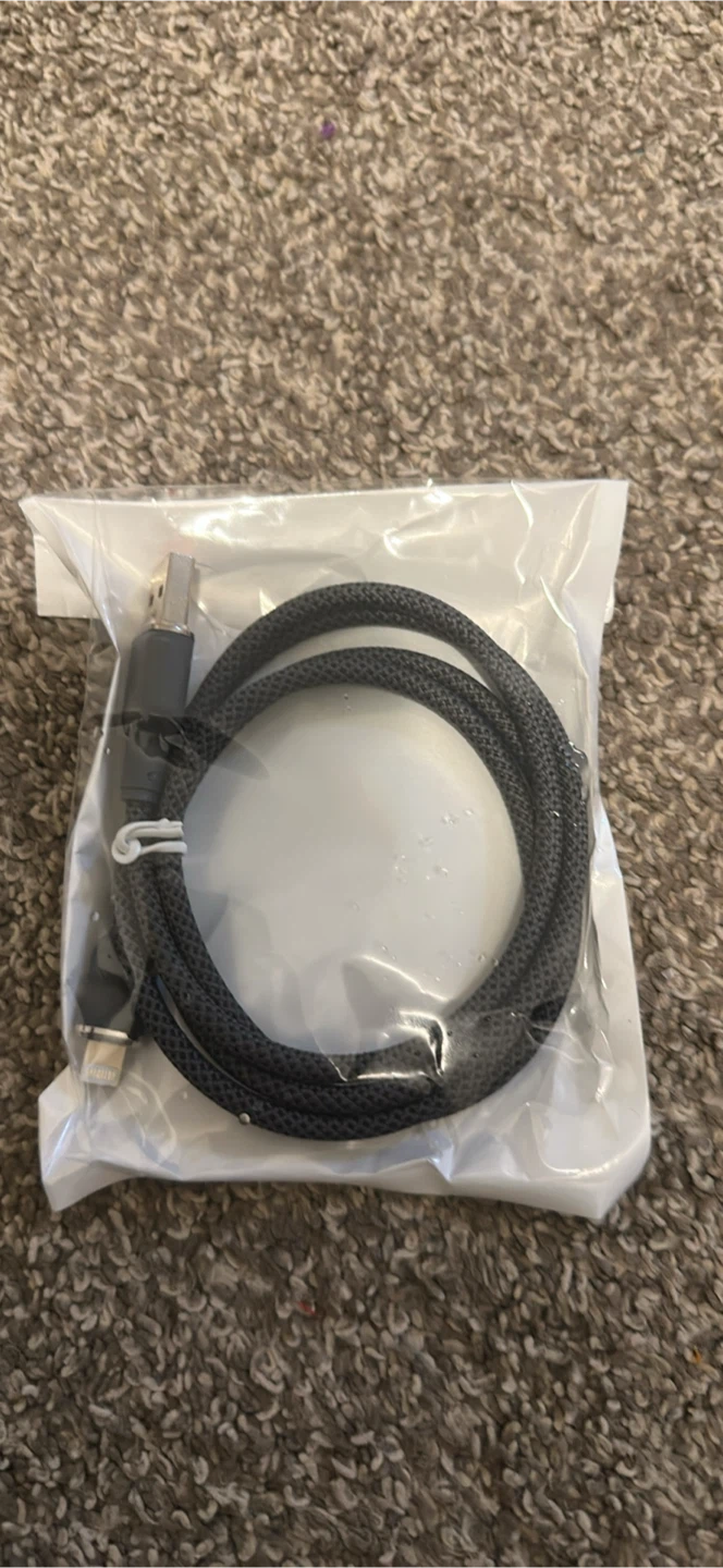 Braided USB to Lightning Charging Cable