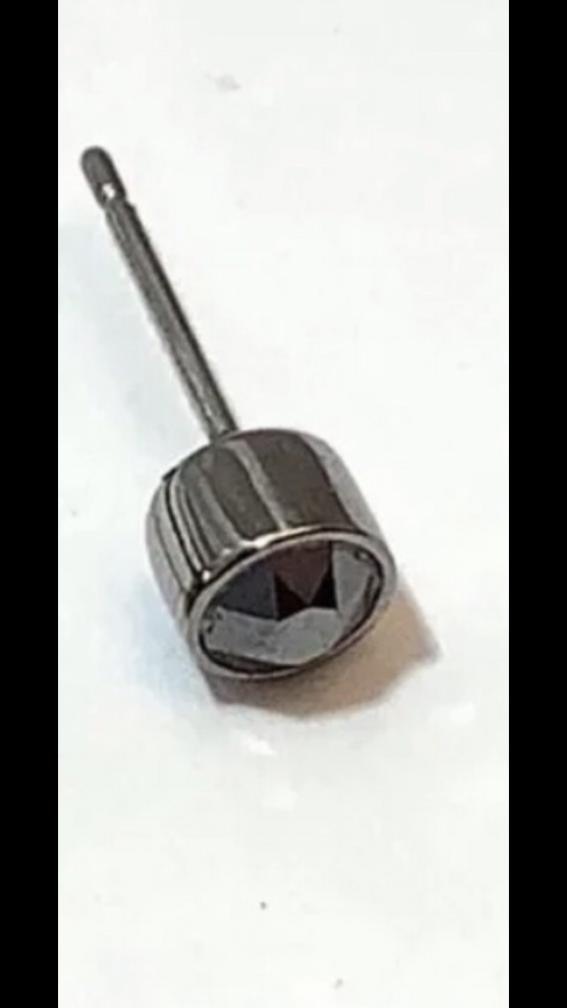 SWAROVSKI Black Crystal STUD Earring in Box- Jewelry - photo 4