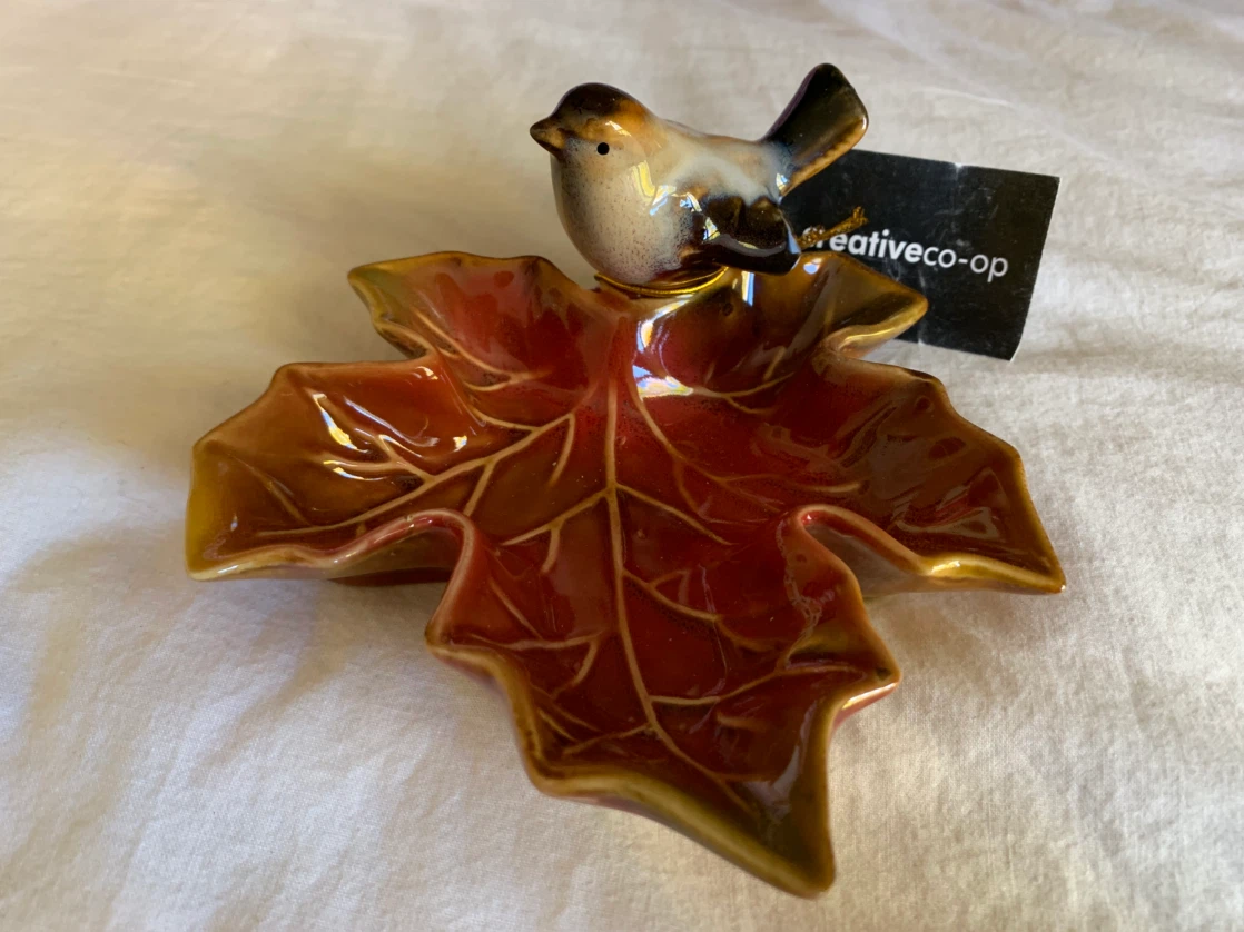 Creative Co-Op Ceramic Leaf and Bird Dish
