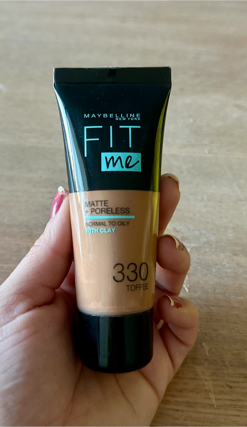 Hard Candy and Maybelline foundations - photo 2