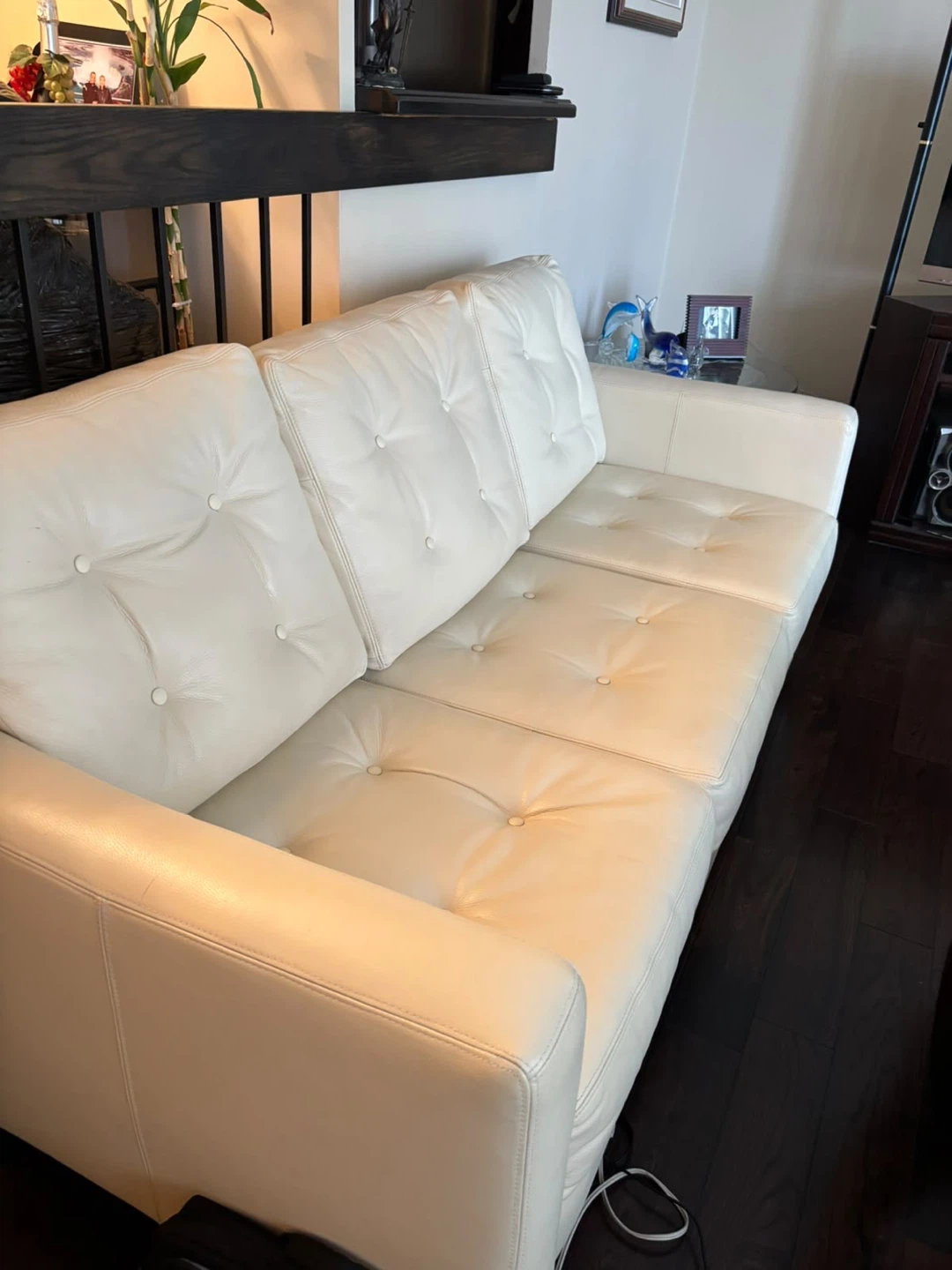 Cream Leather Sofa Set - photo 2
