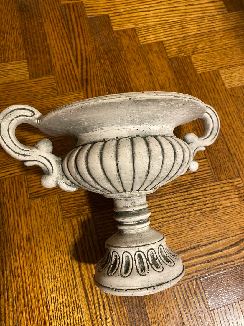 B&K decorative urn vase