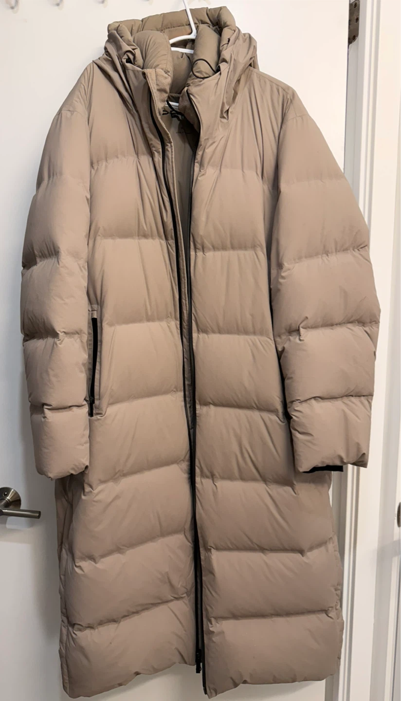 Aritzia The Super Puff2O Long Coat