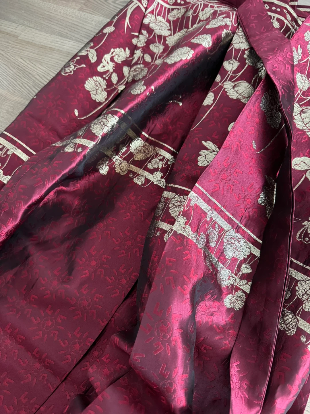 Burgundy designer’s Skirt - photo 5