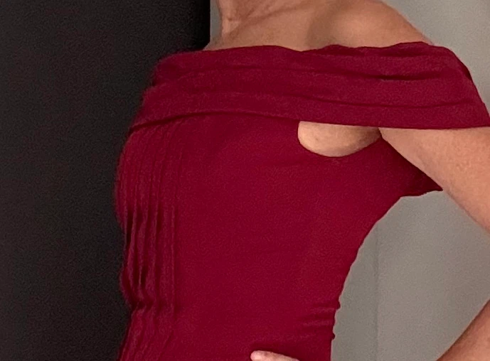 Roland Nivelais Red Off-the-Shoulder Dress - photo 2
