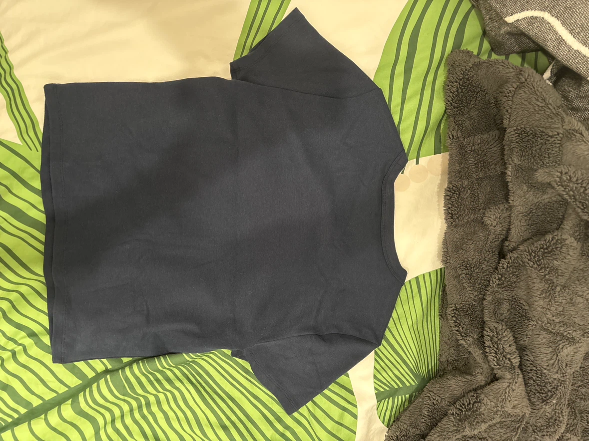 Aritzia short sleeve navy blue shirt embroider dog design - photo 2