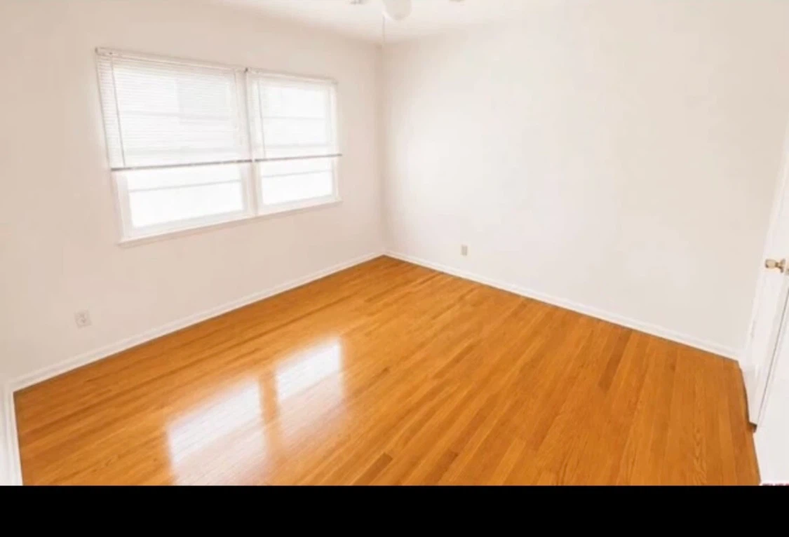 Room for rent private / sharing