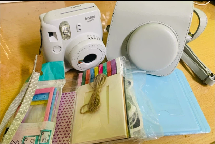 Fujifilm Instax Mini 9 Camera Set