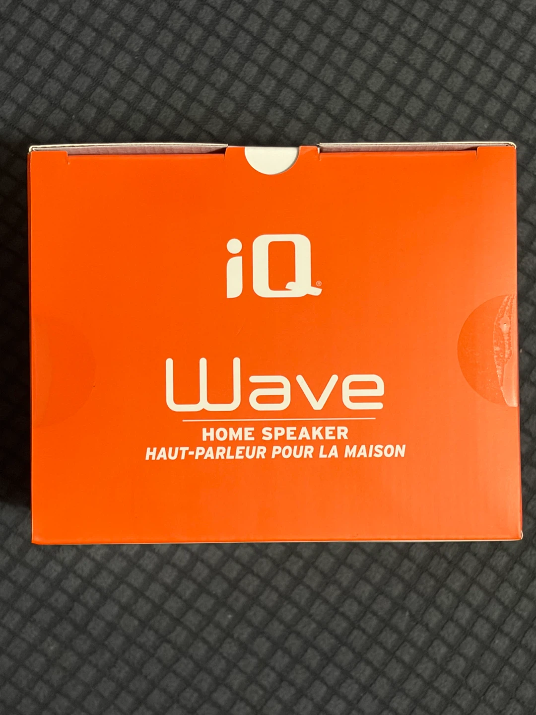 iQ Wave Home Speaker with Wireless Charging