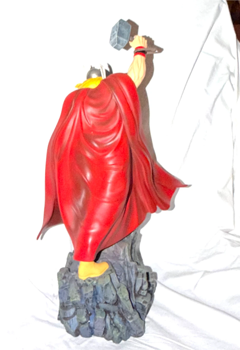 Bowen Designs The Mighty Thor Classic Statue - photo 4