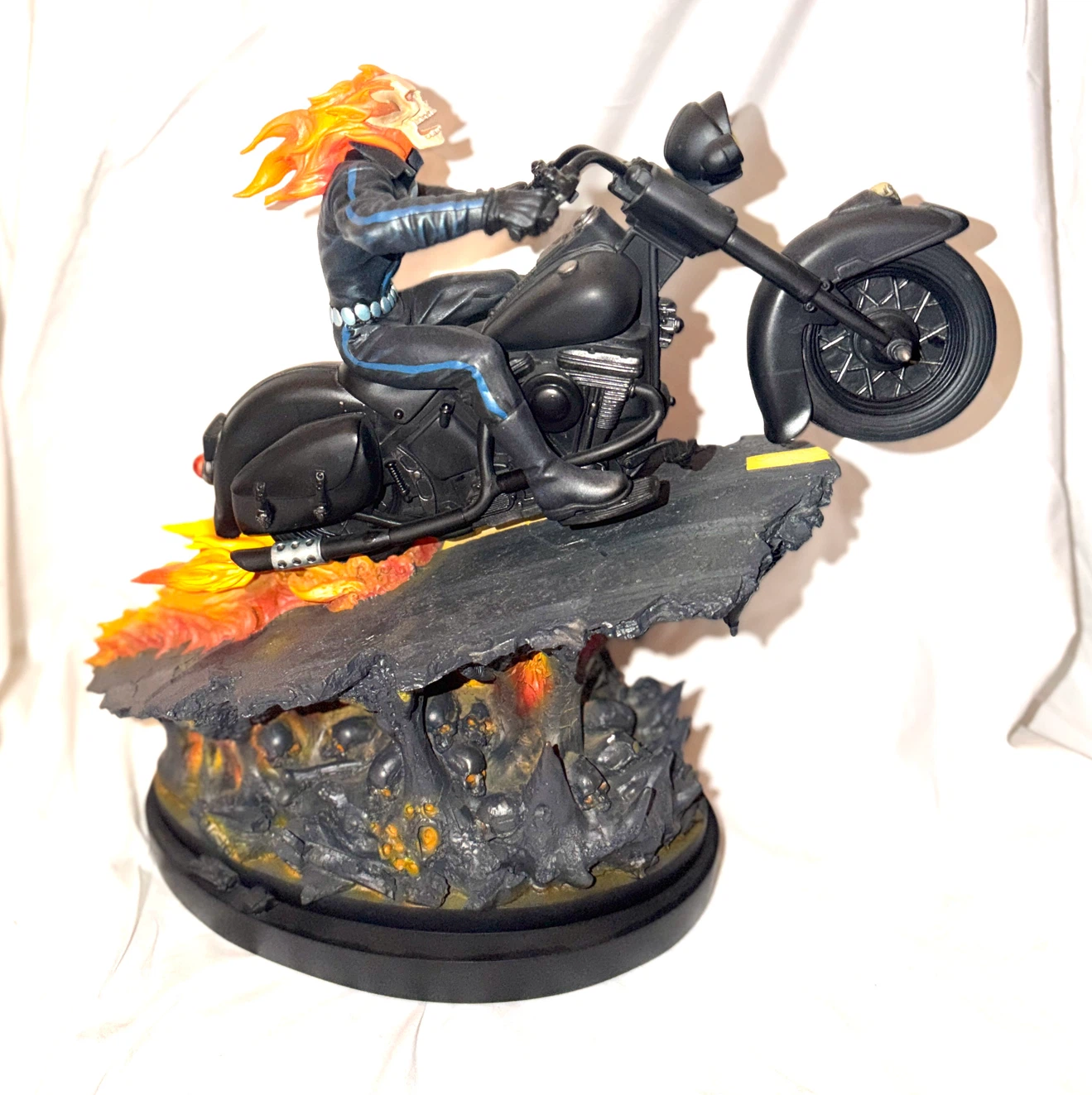 Bowen Designs Ghost Rider Limited Edition Statue - photo 5