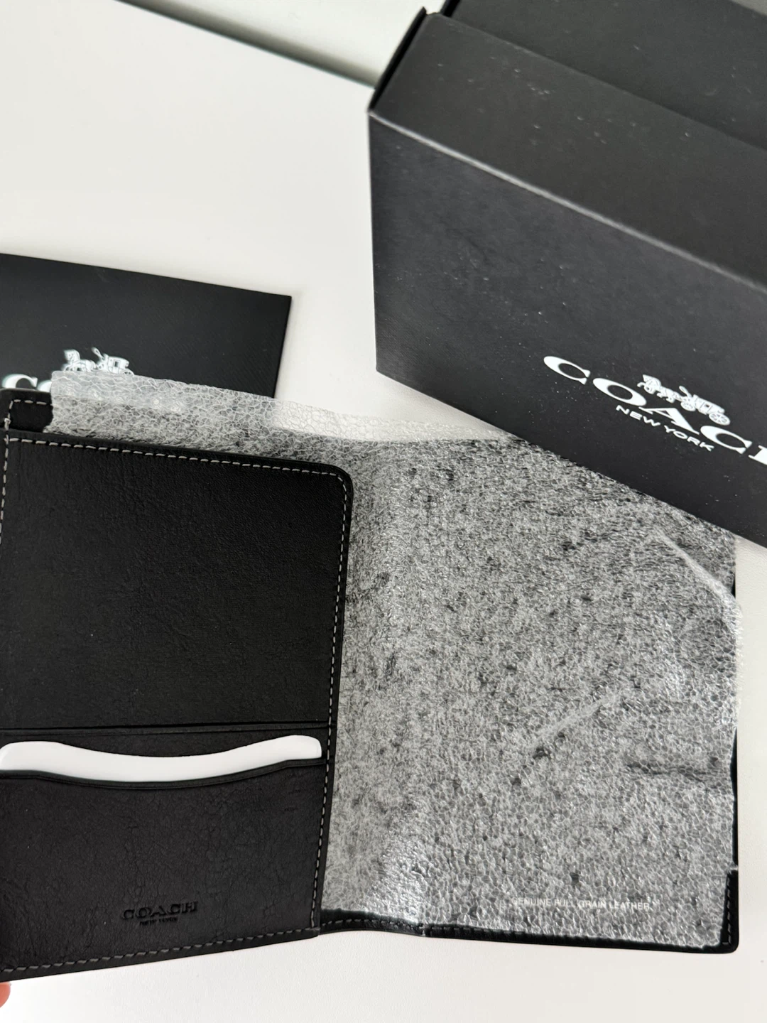 Coach Passport Case - photo 3