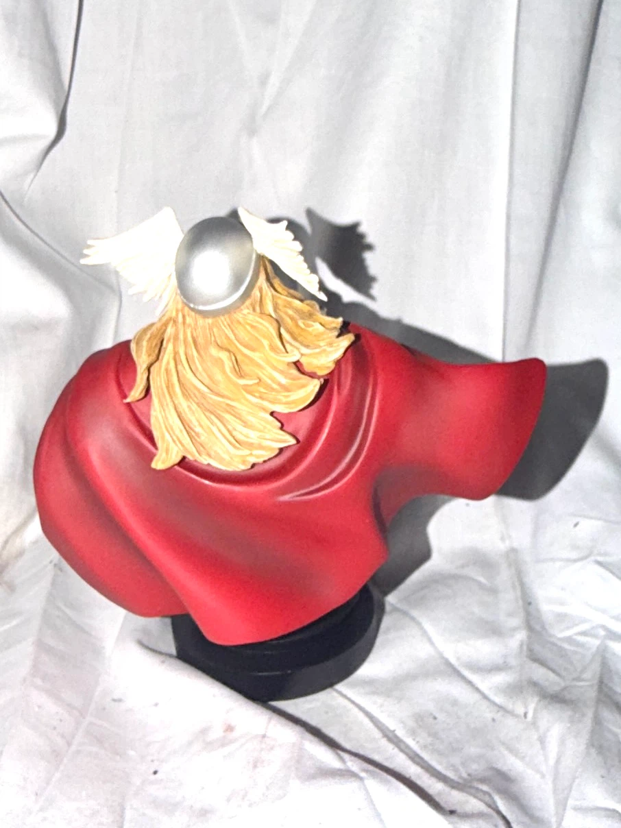 Marvel Avengers Thor Icons Limited Edition Bust - photo 4