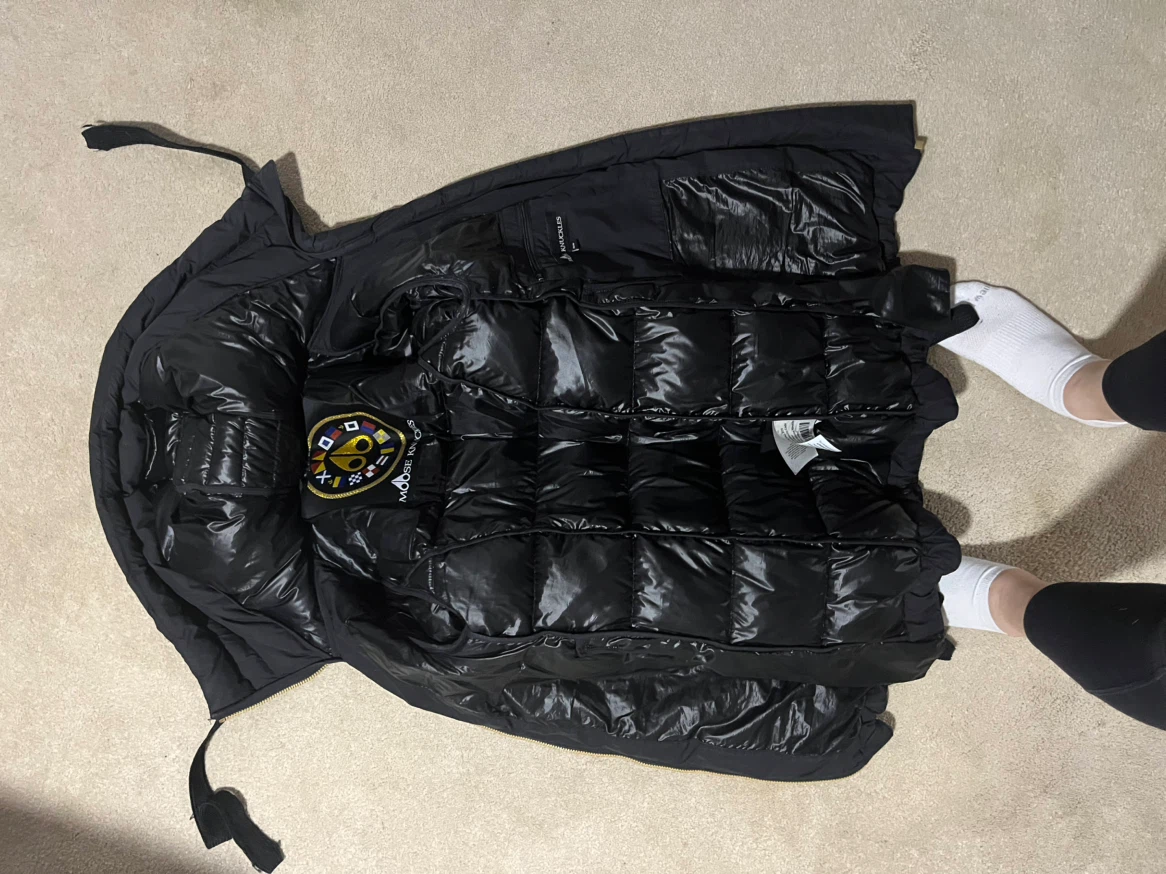 Moose Knuckles Black Puffer Jacket XS - photo 5