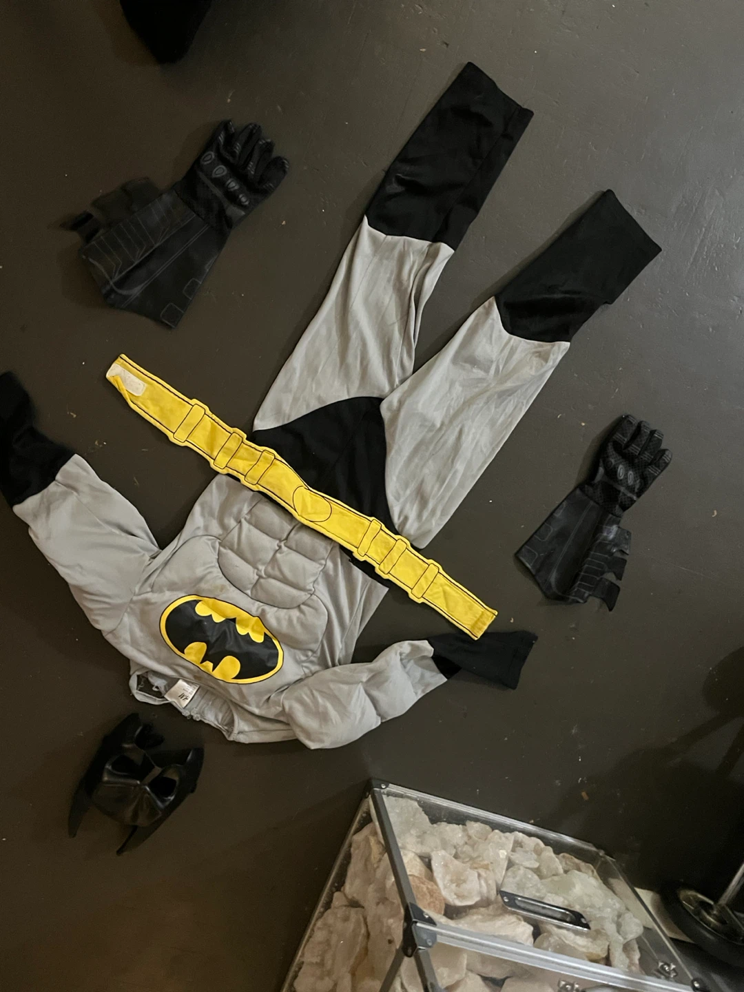 H&M Batman Costume Set size s kids - photo 3