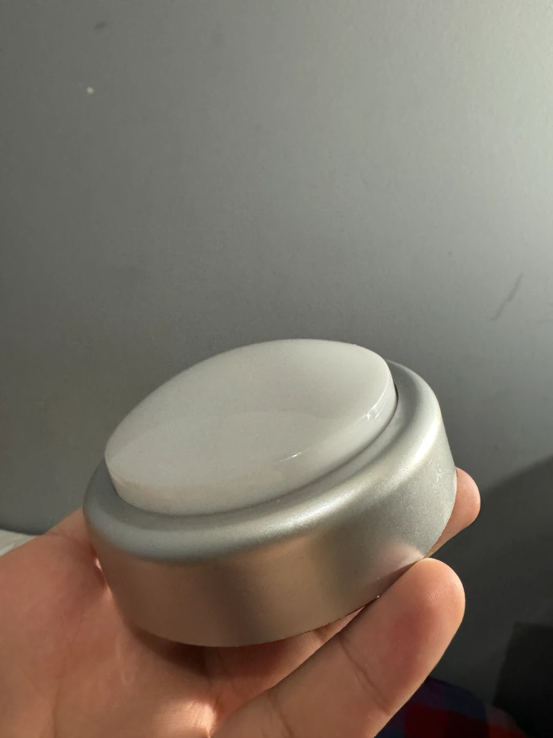 Battery Operated LED Push Light