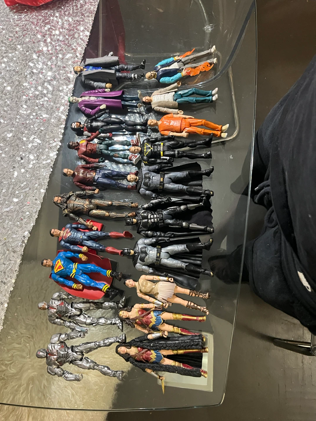 DC Multiverse Action Figure Collection - photo 3