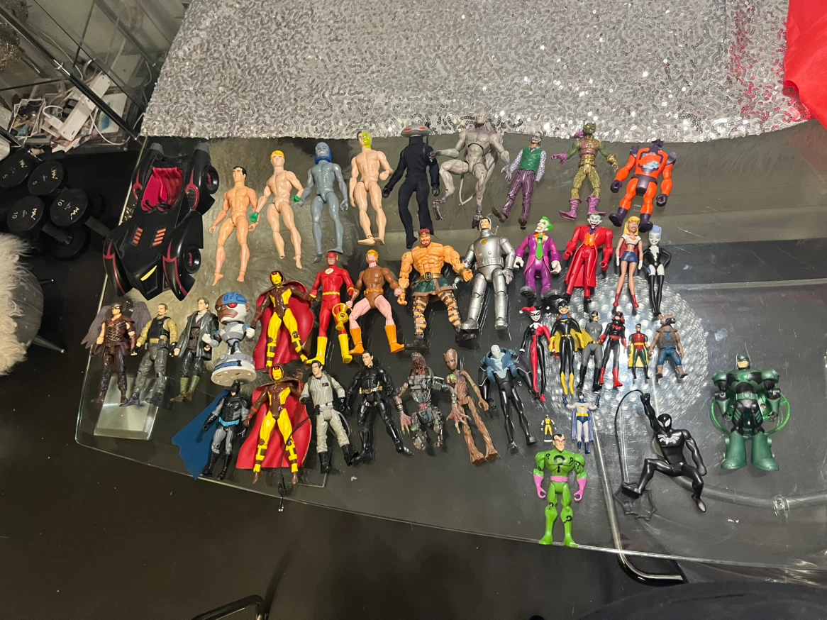 Large assortment of DC and Marvel action figures