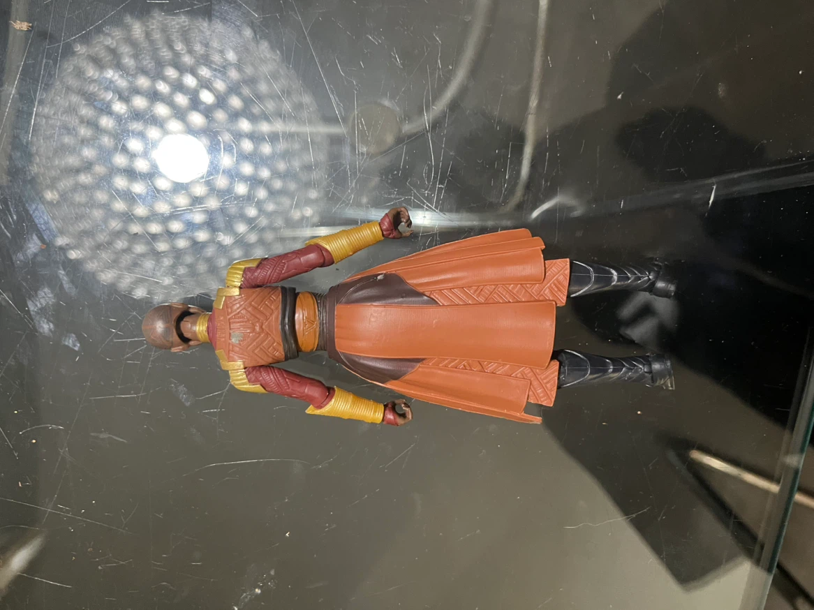 Marvel Legends Okoye baf Action Figure - photo 2