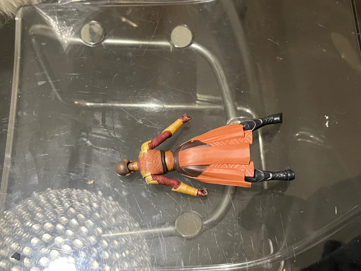 Marvel Legends Okoye baf Action Figure - photo 4