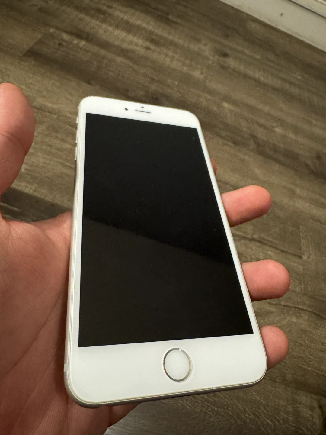Apple iPhone 6s Activation locked - photo 2