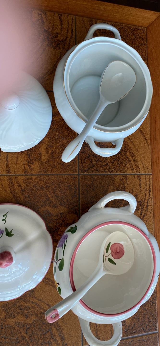 Set of Two Ceramic Soup Tureens - photo 2