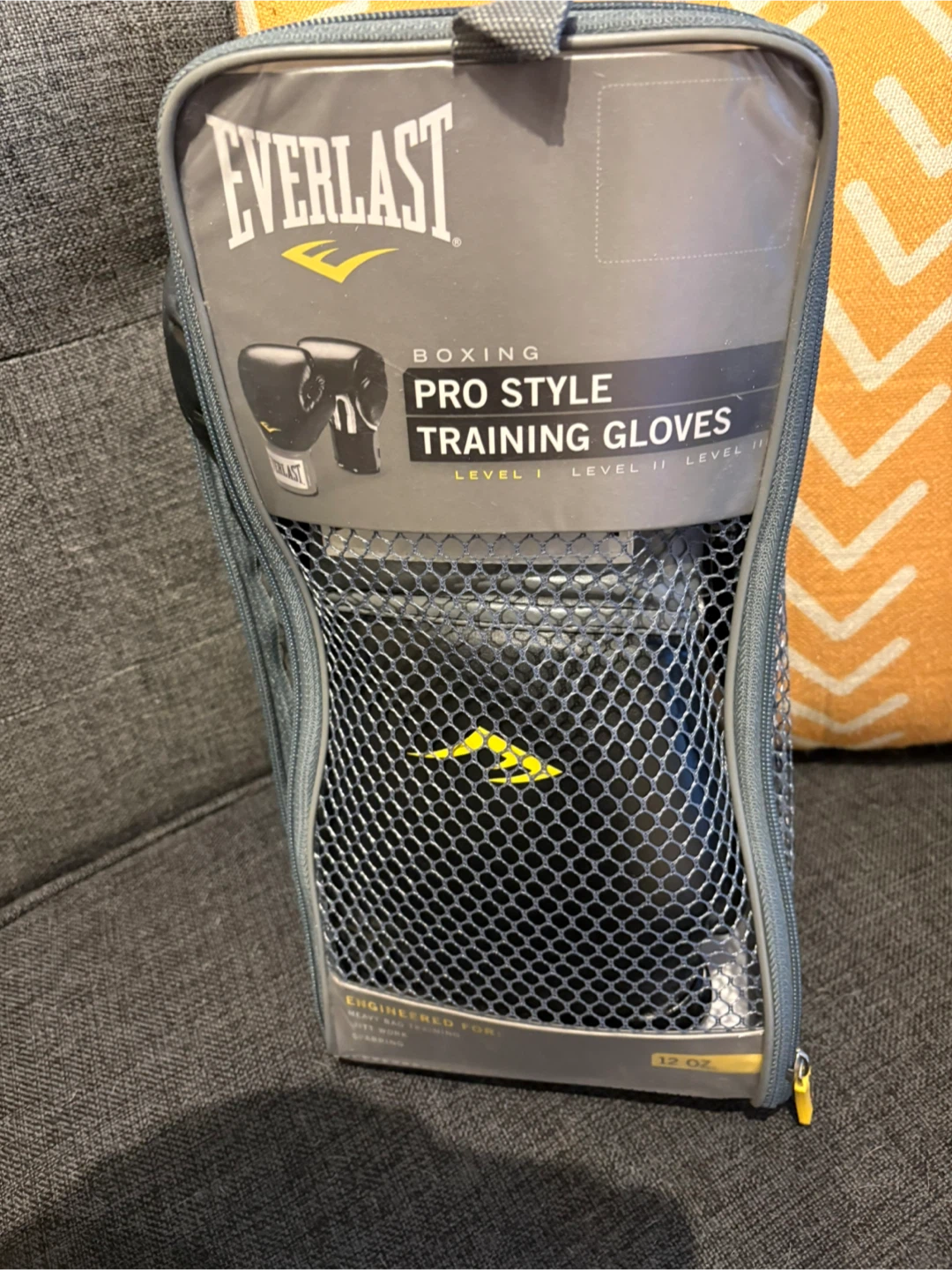 Everlast Boxing Pro Style Training Gloves 12oz - photo 3