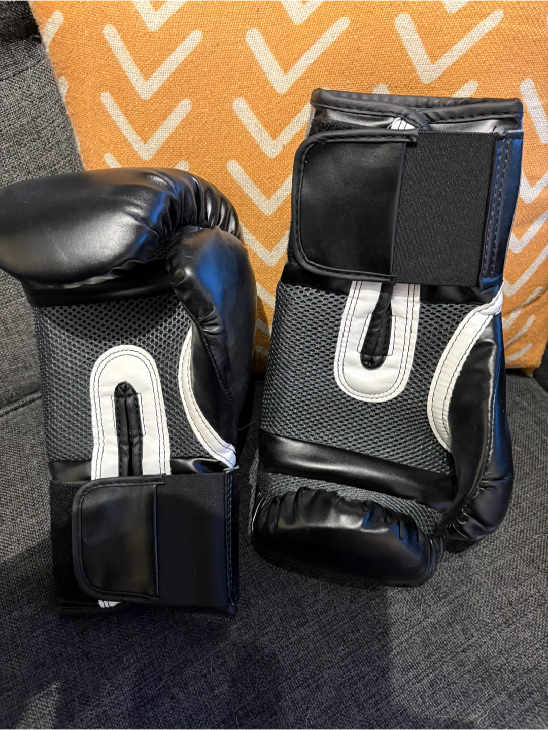 Everlast Boxing Pro Style Training Gloves 12oz - photo 5