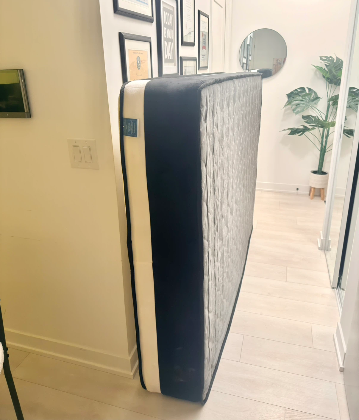 Full-Size Medium Hybrid Mattress - 12" |CertiPUR-US Foam - photo 4