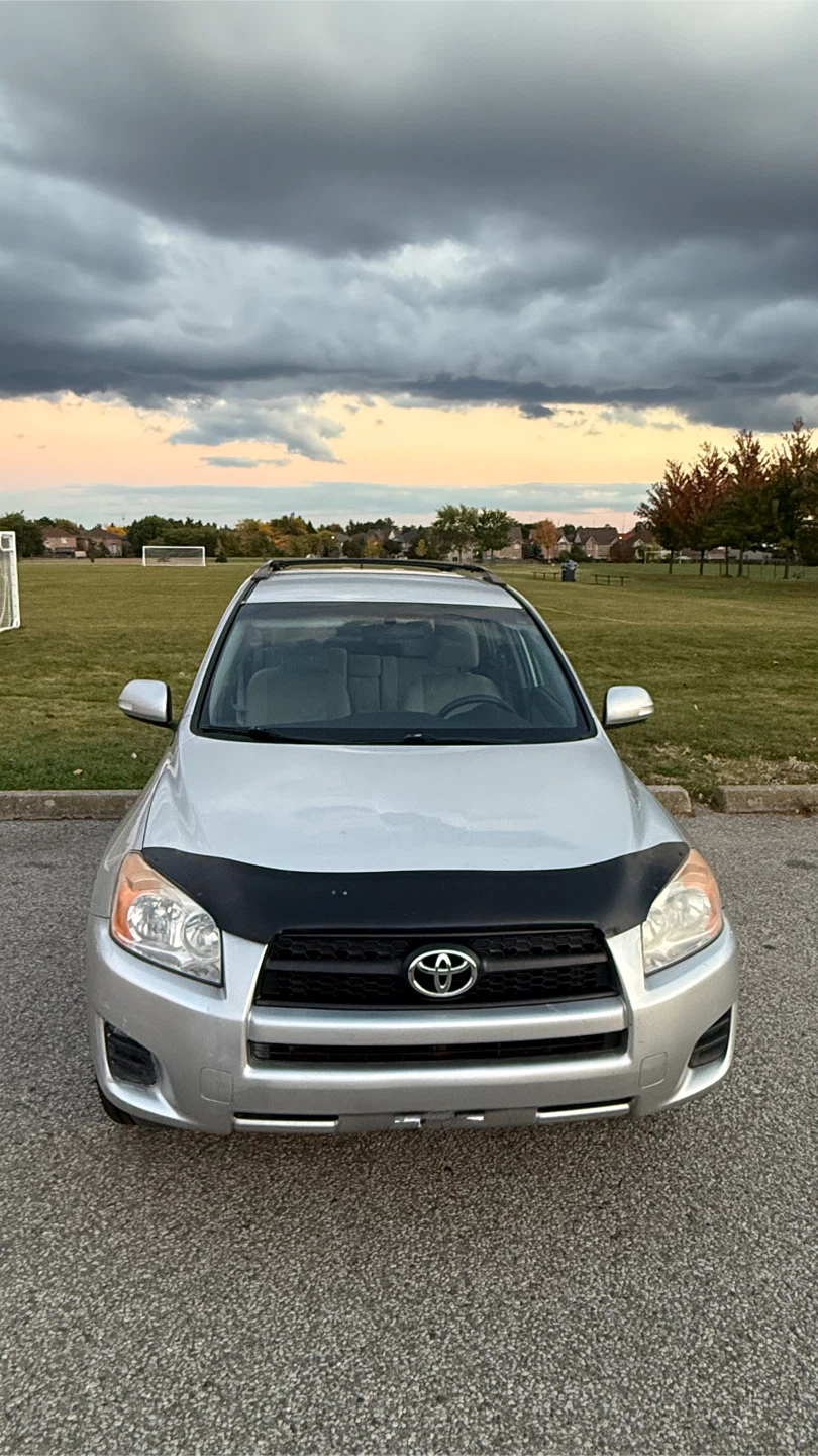 2012 Toyota RAV4 AWD - photo 3
