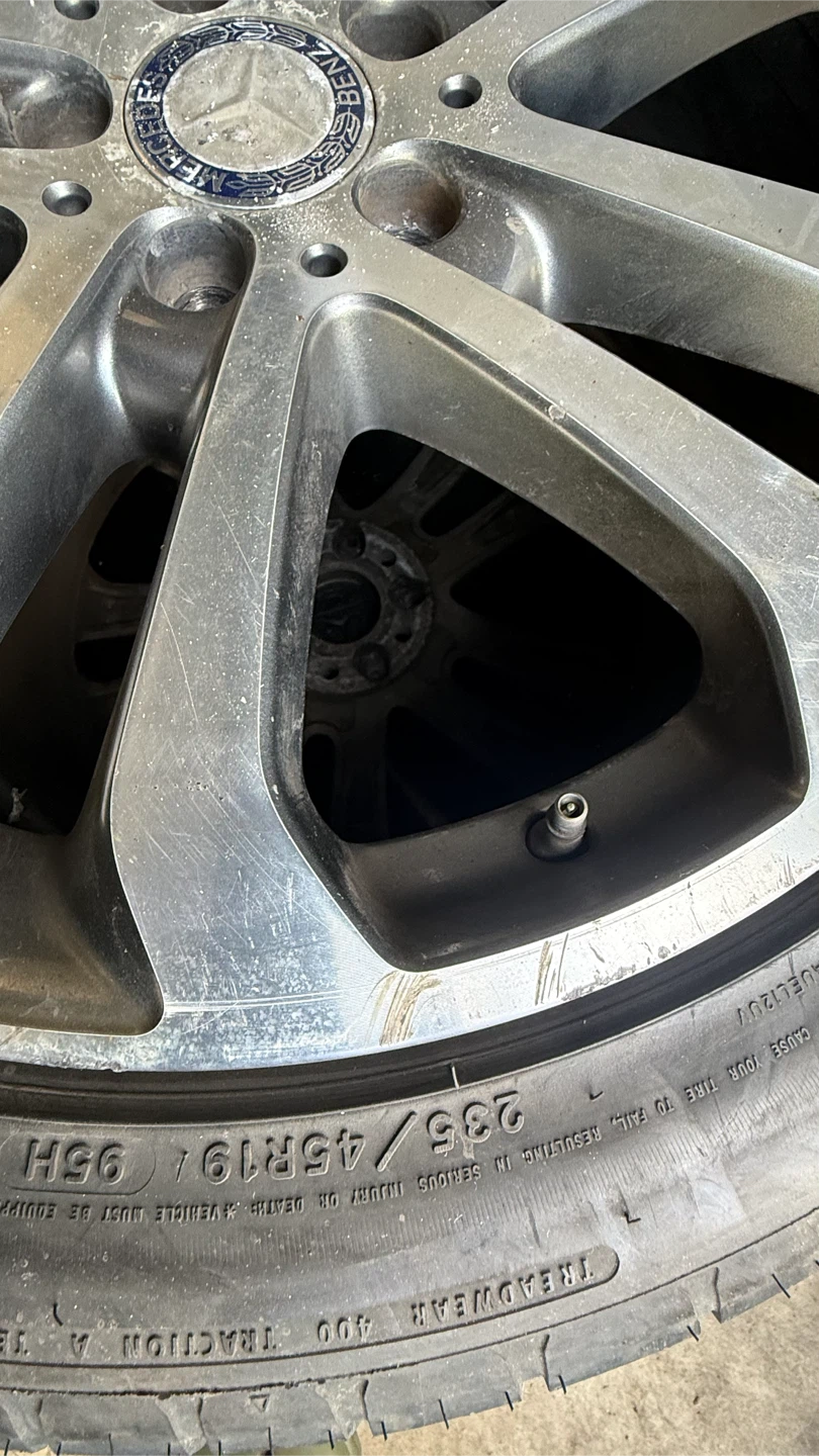 OEM Mercedes-Benz 19-inch Alloy Wheels and Tires - photo 4