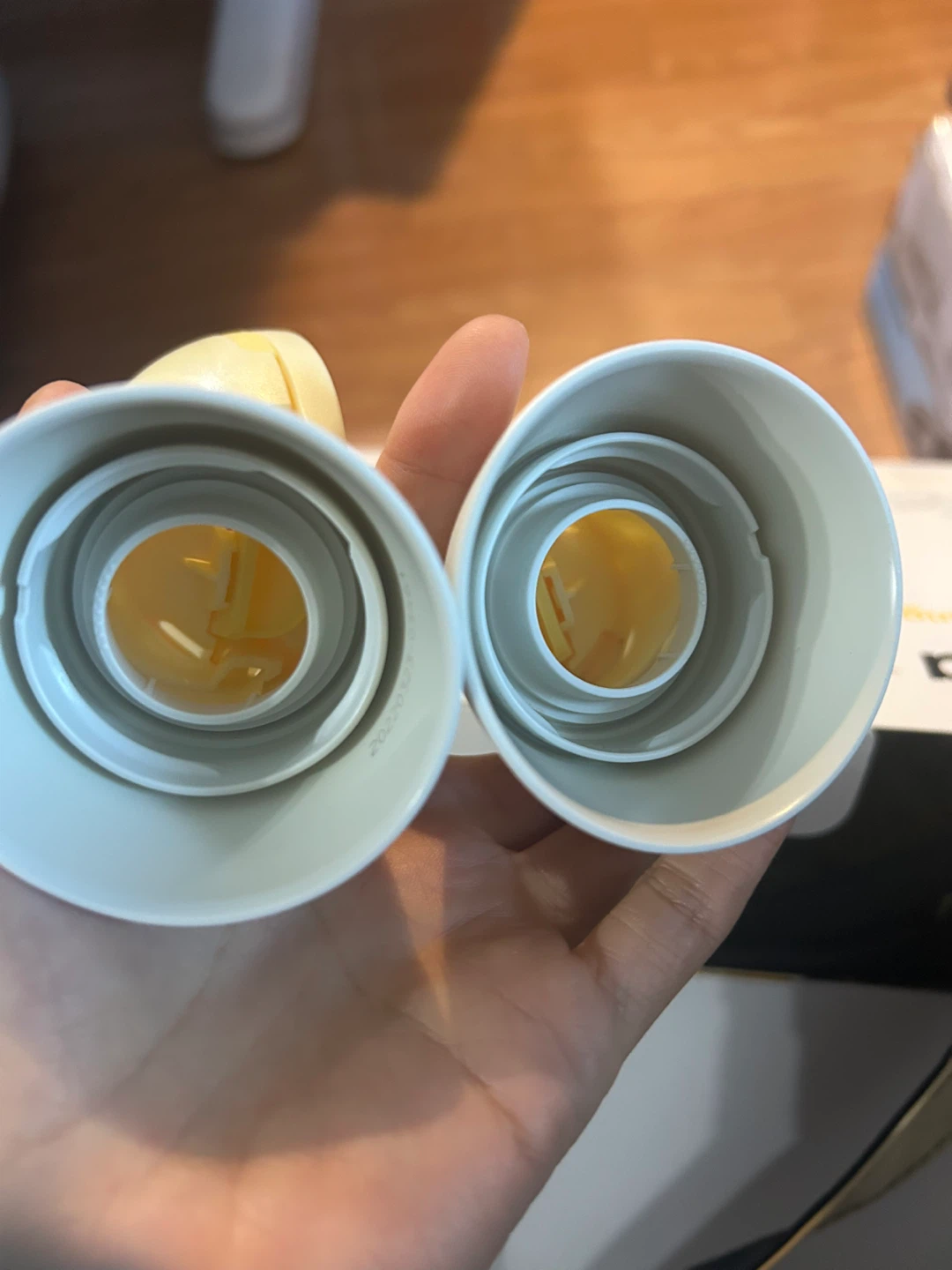 Brand New Medela Freestyle Flex Breast Pump - photo 4