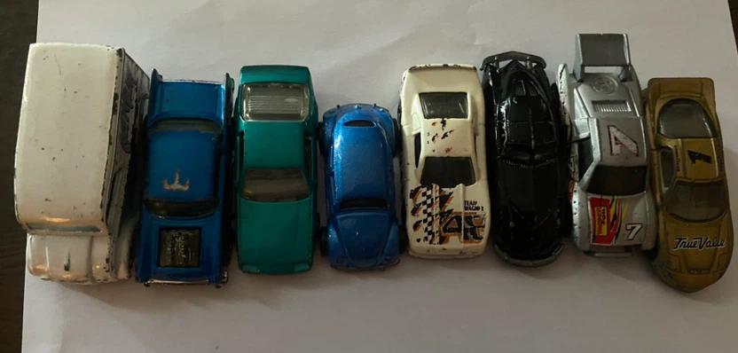 Vintage 90s Hot Wheels Die-Cast Toy Car Bulk Bundle – 25 Cars - photo 2