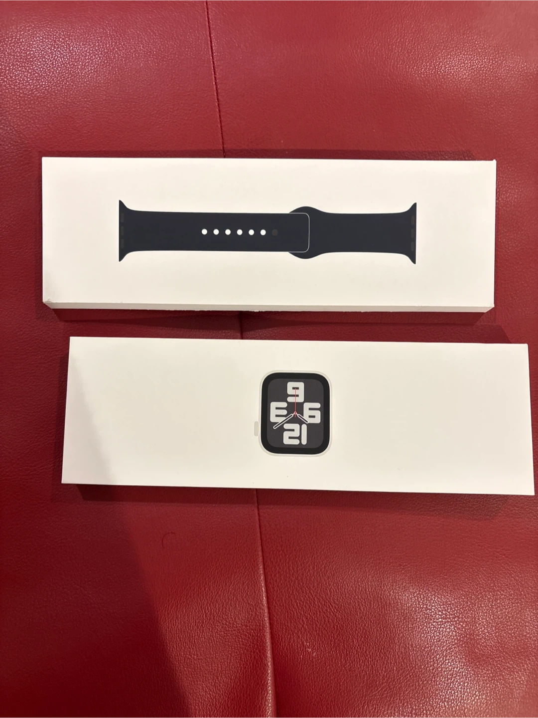 Apple Watch SE (Gen 2) 40mm Silver Aluminum