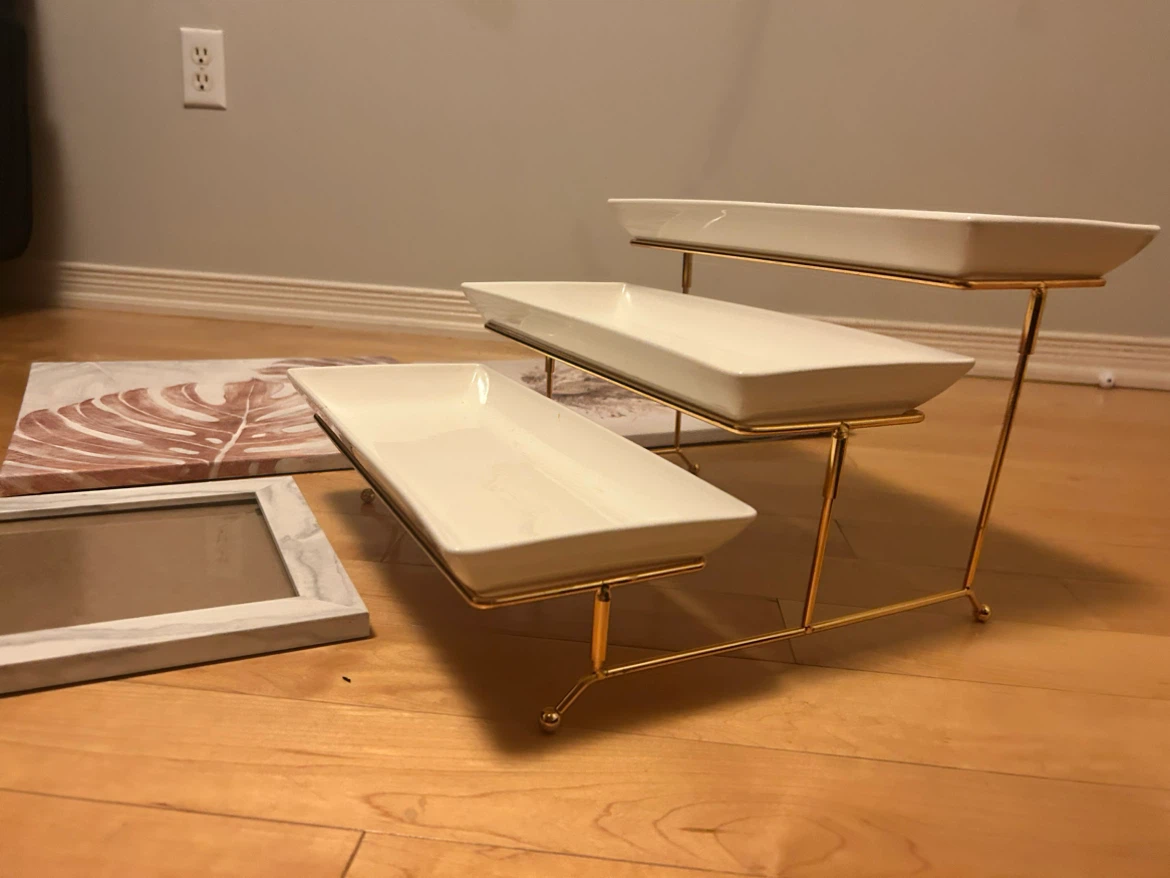 Three-tier white serving tray stand - photo 2