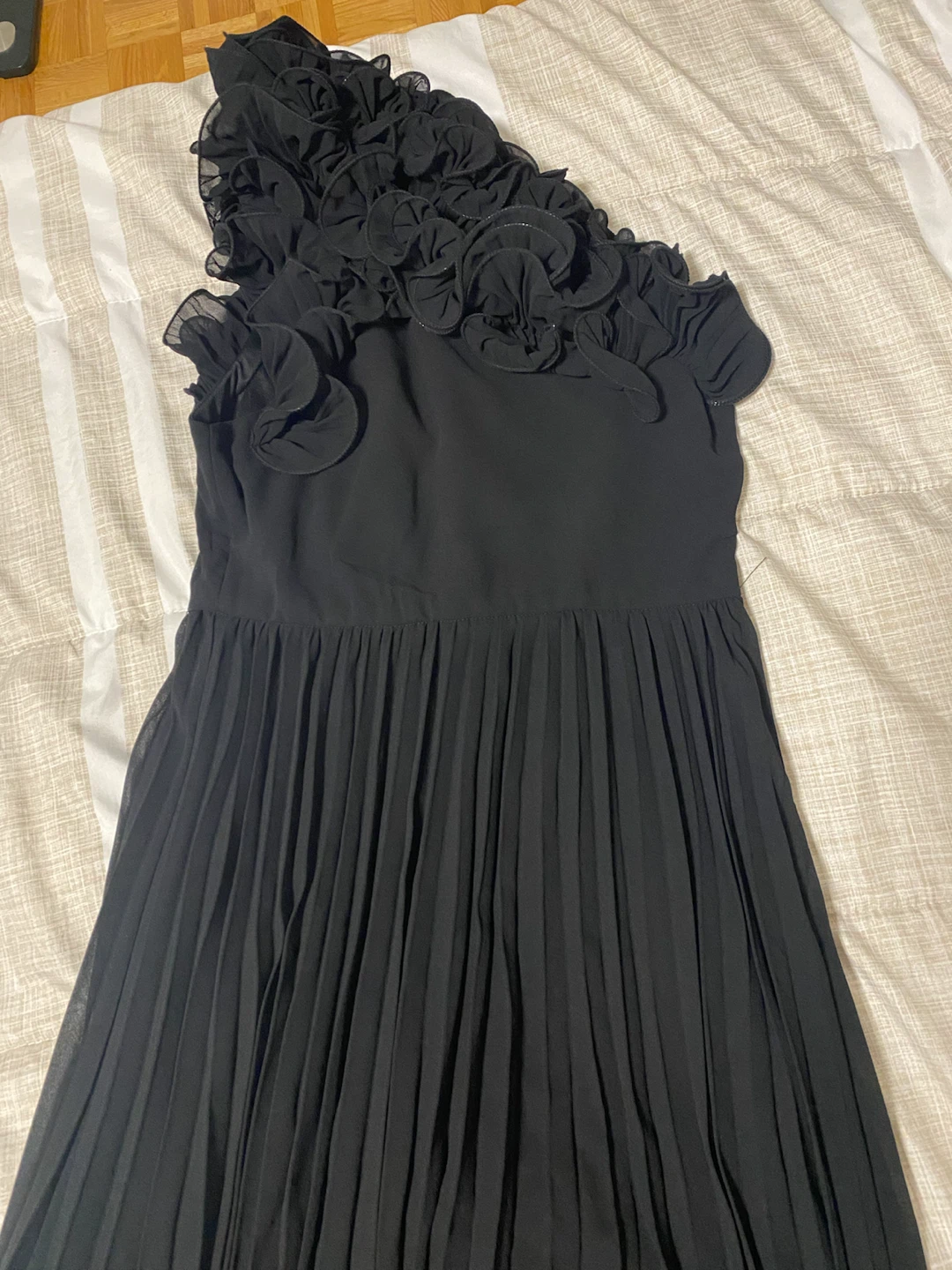 Black pleated ruffle maxi dress - photo 3