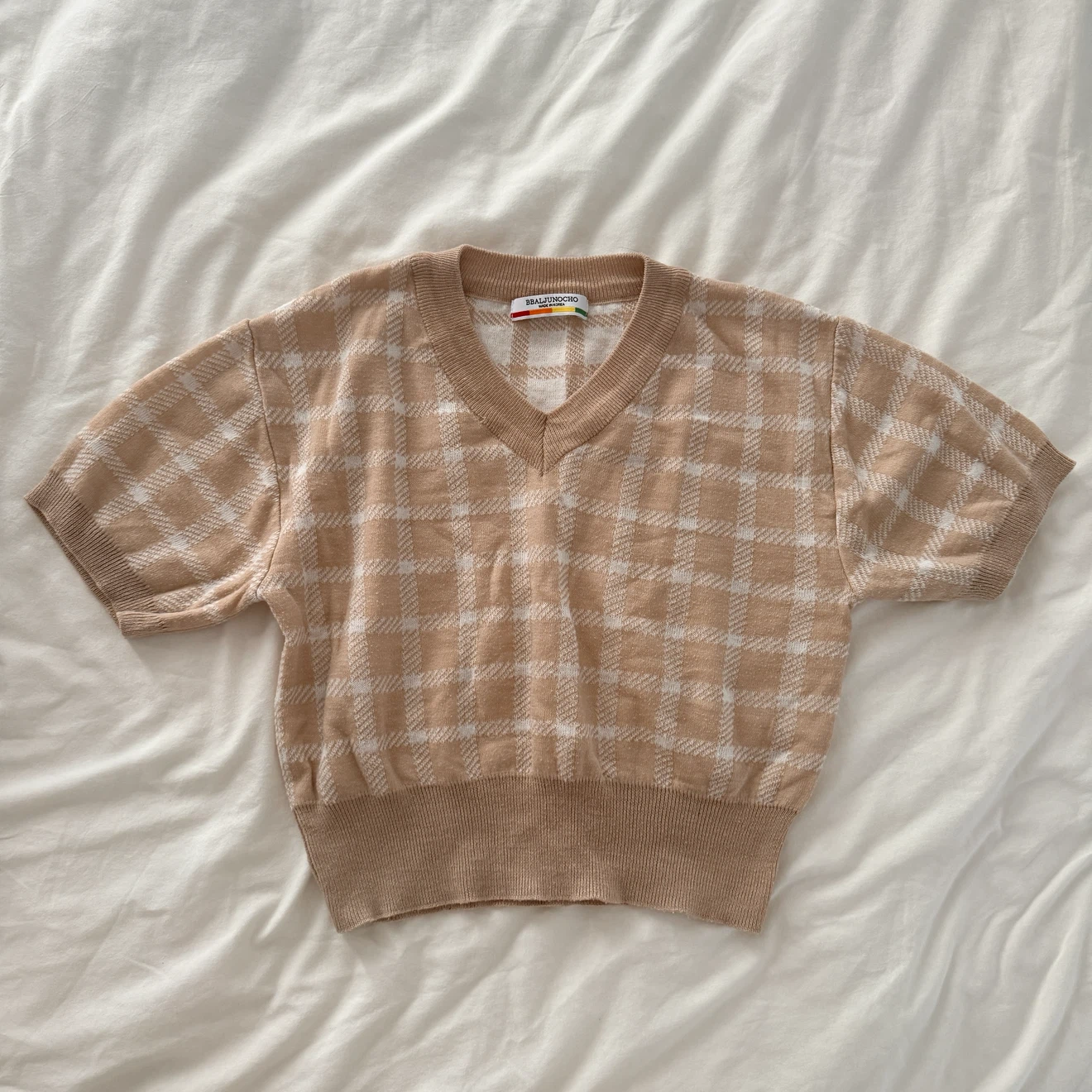 Selection of Various Trendy Women's Tops - Set of 6 $50 - photo 5