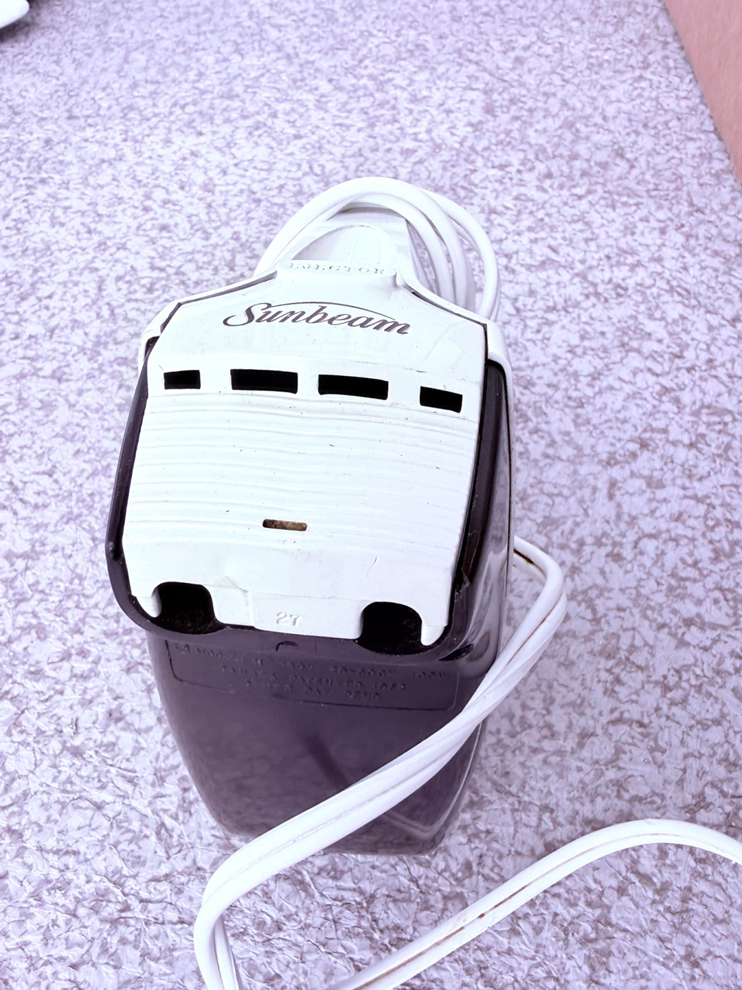 Vintage Sunbeam Hand Mixer - photo 4