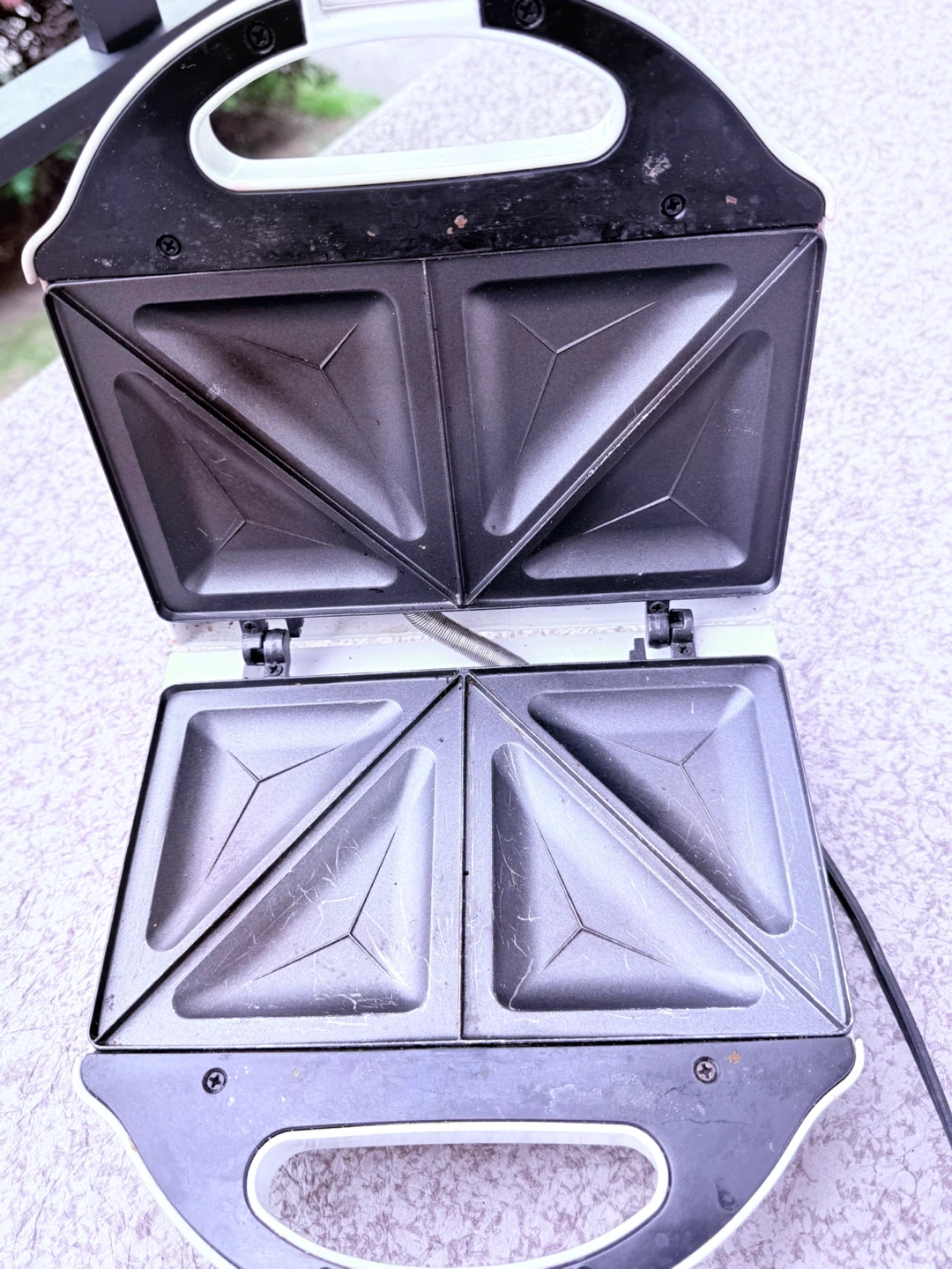 Salton Sandwich Toaster - photo 3