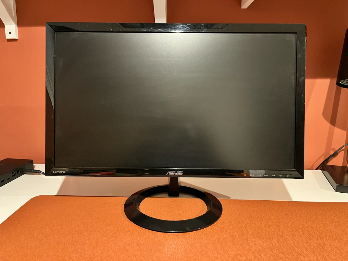 Computer Monitor 21.5-inch LCD