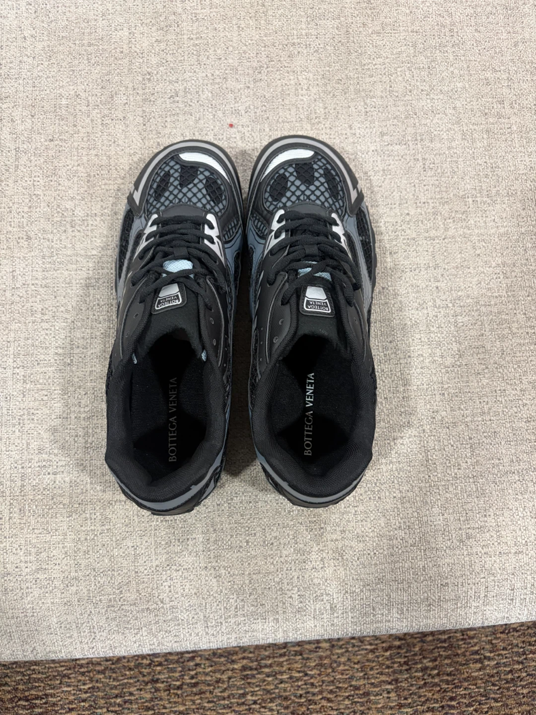 Bottega Veneta Orbit Sneakers in Black and Grey - photo 3