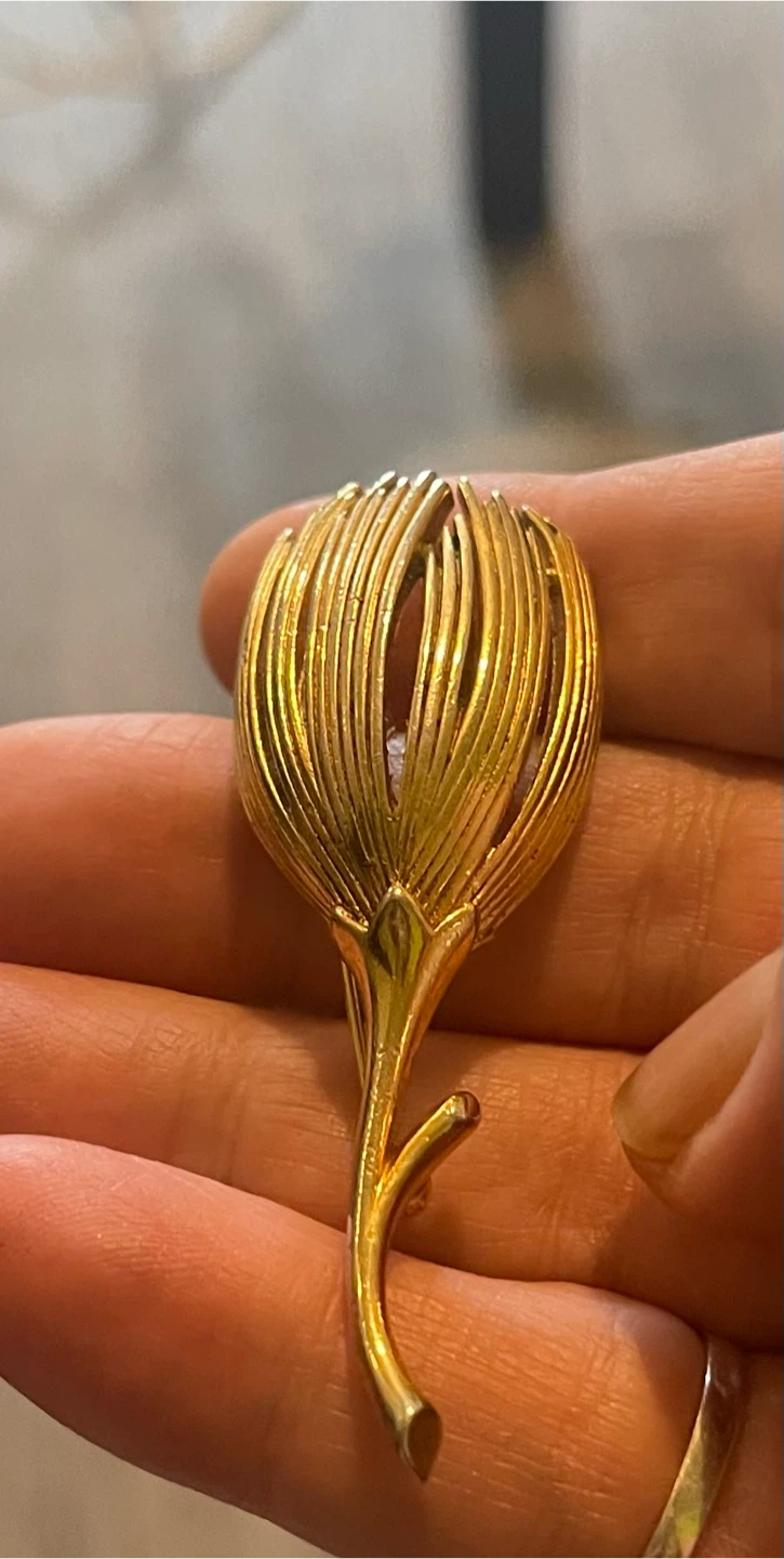 Vintage Gold-Tone Tulip Brooch