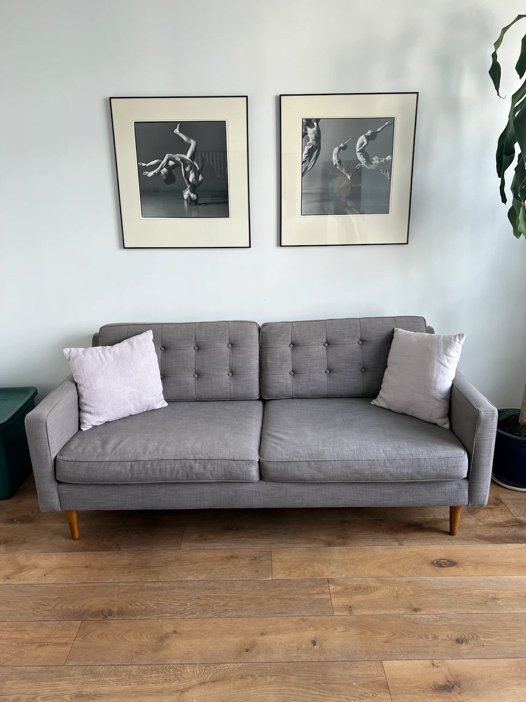West Elm Drake Sofa 76” - photo 5